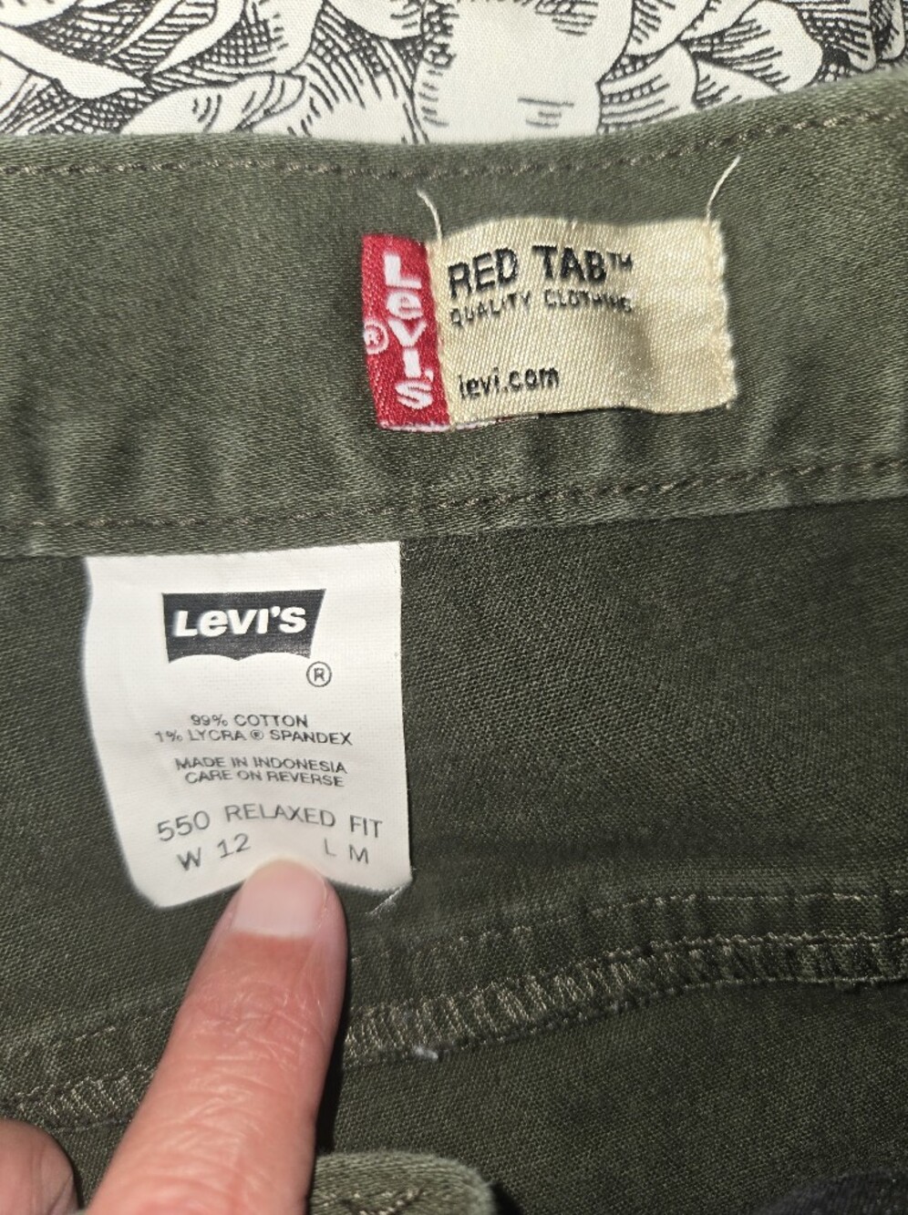 Levi's 550 Relaxed Fit Olive Green Jeans